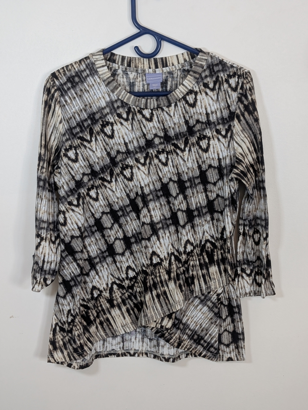 Knit top, Laura & Scott, abstract print funnel neck 3/4 sleeve